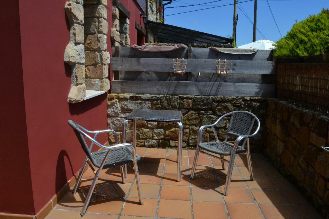 Apartamentos Rurales La Cirigüeña Oles Exterior foto